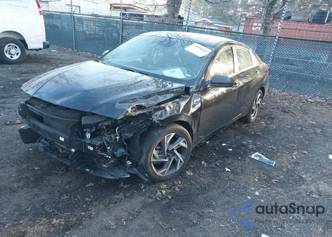 2025 Hyundai Elantra Sel Convenience z USA, uszkodzony, nr VIN KMHLS4DG3SU882925